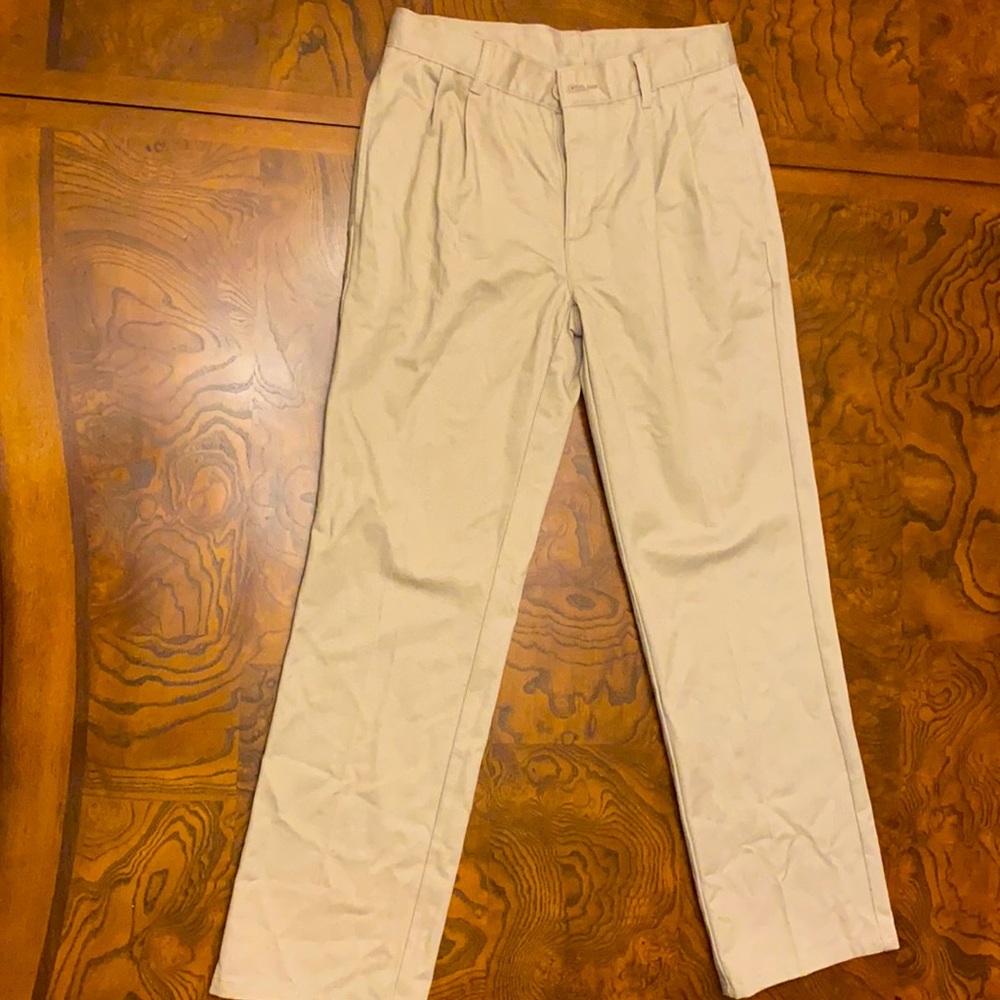 NWOT BOYS IZOD KAHKI PANTS